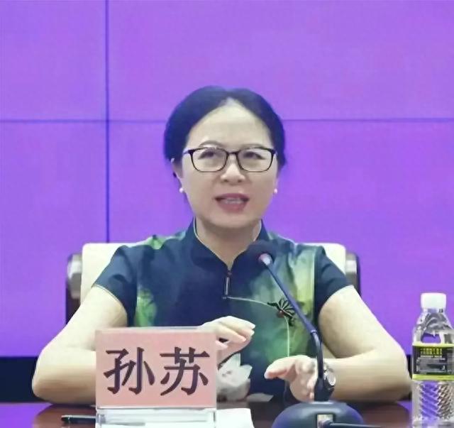 8月27日下午,又有15被查落马,个个贪得无厌,履历完美