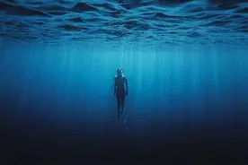 科学家为什么宁愿探索太空，也不研究深海？深海到底哪里恐惧了图片