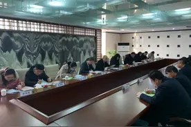 东阿县南湖行知学校专家教师赴济南市园博园高级中学送课帮扶活动图片