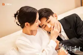 阿尚时尚｜看张予曦教你如何把职场通勤装穿出“花”图片