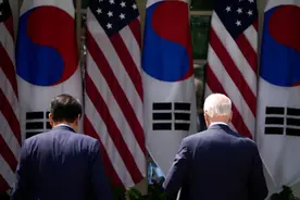 尹锡悦吹嘘访美成果，遭韩国学者怒批：这不是大多数韩国人想要的图片