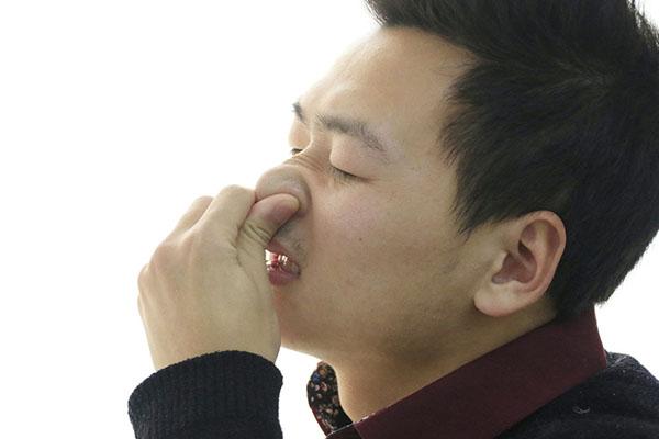 经常放屁是“肝不好”吗？放屁多，通常和3个原因有关，不妨了解
