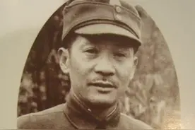铁军英雄张发奎，跑到香港后还跟老蒋对着干，晚年结局如何？图片