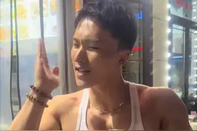 蓬莱文旅又白干！老板自称退伍老兵，打包袋收10块，举喇叭骂顾客图片