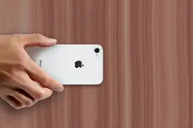 苹果iphone以旧换新及电商退货展示样机去了哪里？官翻渠有哪些？图片