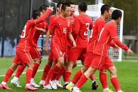 揭秘国少9比0大胜背后 杨晨的低调“骗”过了所有人图片