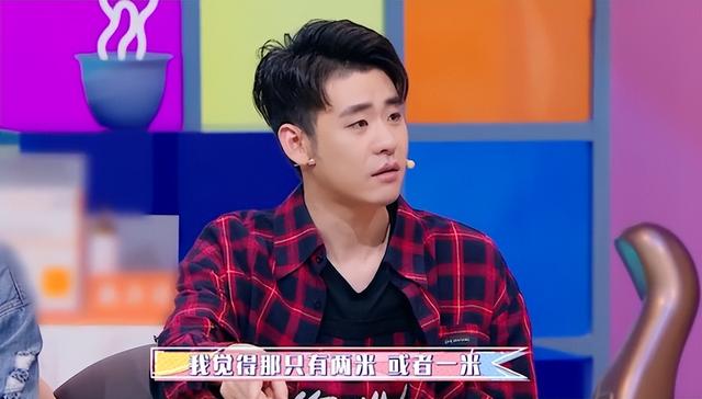 张云雷：大难不死，高台坠落险些丧命，同行李欧为何被扫地出门？