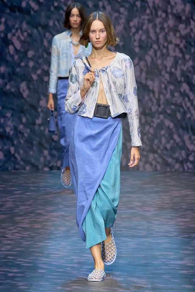 ������Armani2023����ϵ�н���������������Ϊ�������