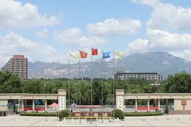 突破！山东财经大学东方学院入选山东省应用型本科高校建设单位图片