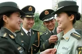 军人现在的待遇如何？少则一千多，多则两万多图片