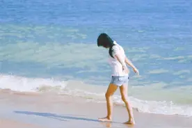 100个记忆碎片（贰）|暗恋不苦，苦的是你根本没看我。图片