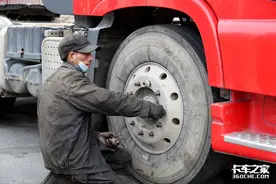 车辆跑偏、方向盘不正是何原因所致？图片