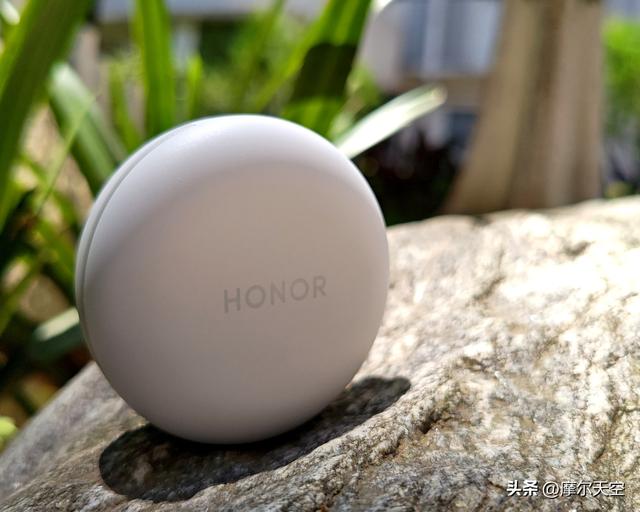 马卡龙潮酷设计加持：荣耀Earbuds A Pro高性价比核心实力初探