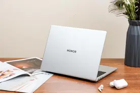 荣耀MagicBook 14评测：荣耀业内首发OS Turbo技术，性能续航双升级图片