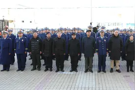 全国首个“新时代雷锋精神消防救援实践基地”在内蒙古自治区呼和浩特市消防救援支队落户图片