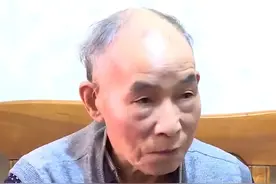 84岁老人深夜从8楼爬管道与女友约会，14天花9万，儿子：瞎胡闹图片