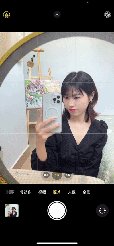 但大家在对镜自拍时,难免会遇到这些尴尬的情况:脸总是被手机挡住