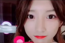 网红艾比决定变性，发文透露已经开始绝食，称吃完药肚子难受图片