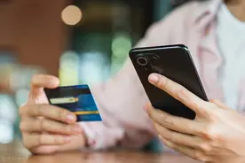 银行卡、信用卡长期不用会有什么后果？图片