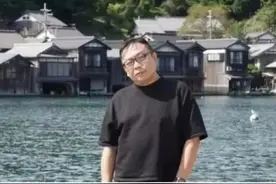 离开了《今日最新闻》节目组的彭彭，远在他乡还好吗？图片