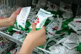 买食盐，选“粗盐”还是“细盐”？都是2元一袋，区别却很大图片