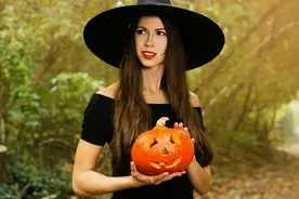 女巫是打哪儿来的？图片