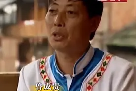 2011年，湘西男子声称会“锁蛇术”让毒蛇听话，专家前去一探究竟图片