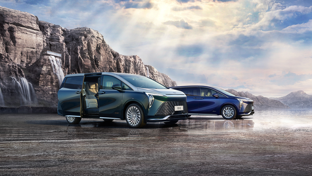 ��10���³����˽����