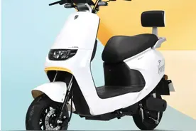 2款超省电的电轻摩来了，小而实用很好骑，跑得远更耐用图片