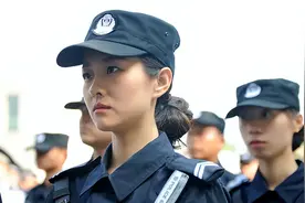 “辅警”和“协警”只差一字，工作待遇却天差地别？大学生要注意图片
