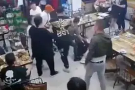 6·10唐山烧烤店打人事件图片