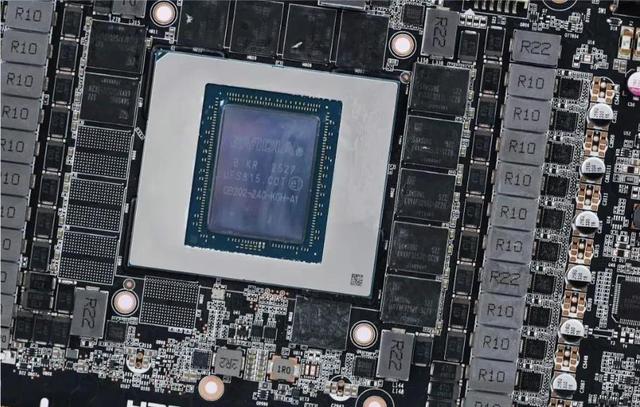 硬件缩水定价不变，新版RTX5090D显卡发售
