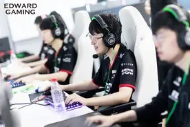 赞助商大比拼：EDG14家，IG1家，还有两支队伍没赞助商图片