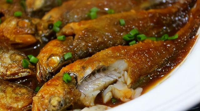 什么叫黄花鱼和黄鱼有什么区别 2025年什么叫黄花鱼和黄鱼有什么区别图