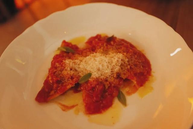 酒店花胶汤多少钱一碗 2025年酒店花胶汤的做法大全