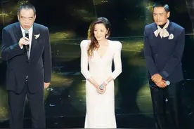 上海国际电影节红毯：倪妮的裙子真难看，舒淇和杨紫琼太美了！图片