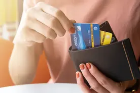 交通银行存在以提额、低息为名营销信用卡分期情况 分期利息计入手续费或违规图片