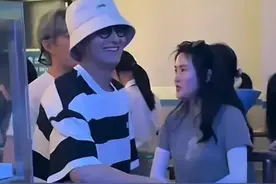 牛骏峰赌对了！和“跳水女皇”陈若琳约会环球影城，秒变人生赢家图片