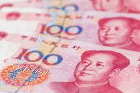 100元人民币在不同国家，都能买到什么？图片