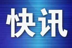 大连市集中整治摩电车违法行为图片