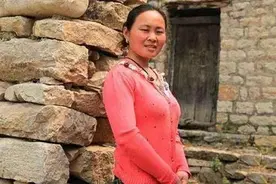 被拐最美乡村女教师后续让人心惊，回娘家被嫌，遭村民排挤图片