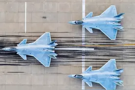 明明歼20越来越多，中国却仍在造非隐身战斗机，歼16还有何用途？图片