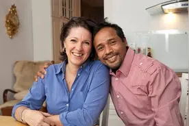 泰国渔民苦等瑞典初恋23年！绝美爱情爆红油管获600万播放：感动图片