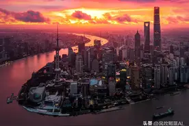 七律 • 迎朝霞图片