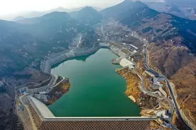 山东沂蒙抽水蓄能电站全面投产发电图片