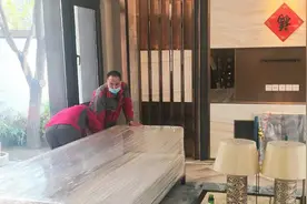 搬新家时，把床搬入新家需要注意什么？图片