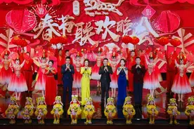 40年的春晚已经去世的10位主持人图片