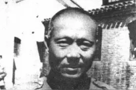 平津战役他死守到底, 傅作义去监狱看他, 他怒目而视图片