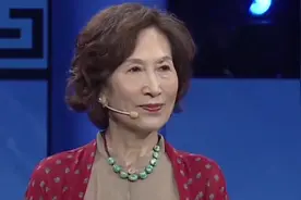 老太拿凤钗鉴宝，专家称是赝品要销毁，老太：你可知我母亲是谁图片
