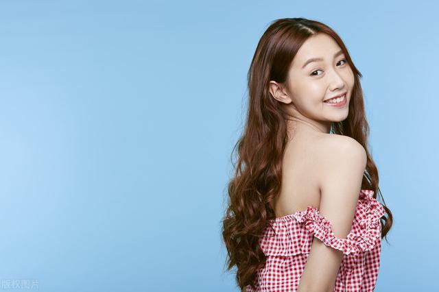 抖音网名女霸气（抖音昵称女生简短好听最吸引人的抖音昵称女）